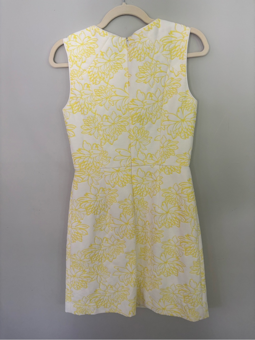 Shoshanna White Mini Dress with Yellow Floral Print Size 2. REDUCED PRICE - Picture 3 of 5